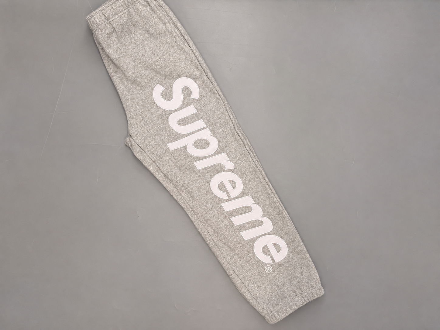 APPLIQUÉ JOGGERS - GREY image 0