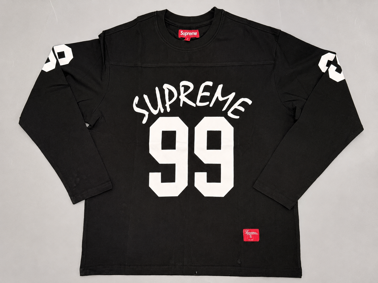 Black/White 99 Longsleeve image 0