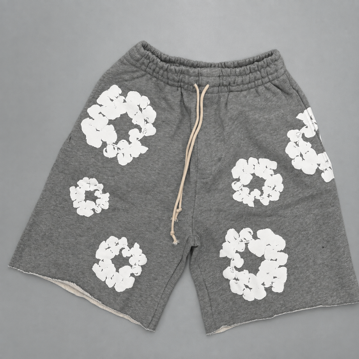 DT SHORTS - GREY image 0